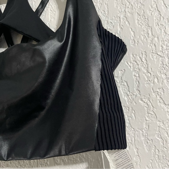 Fabletics Principal low Impact Shine Bra Size XL - Picture 11 of 11